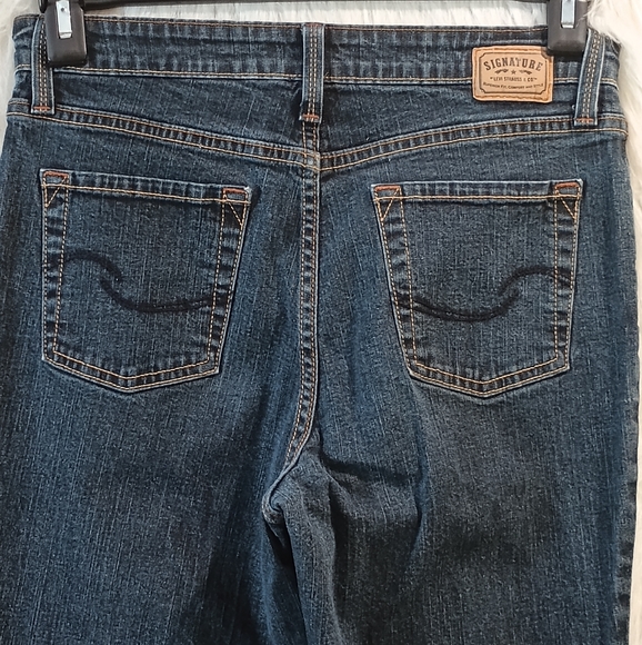 Levi Strauss Signature At waist Blue Denim Bootcut Jean's Size 8 Misses - Picture 11 of 12